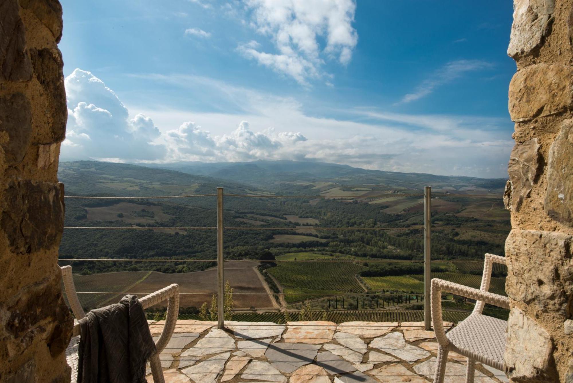 Castello Di Velona Resort, Thermal Spa & Winery Montalcino Exterior foto